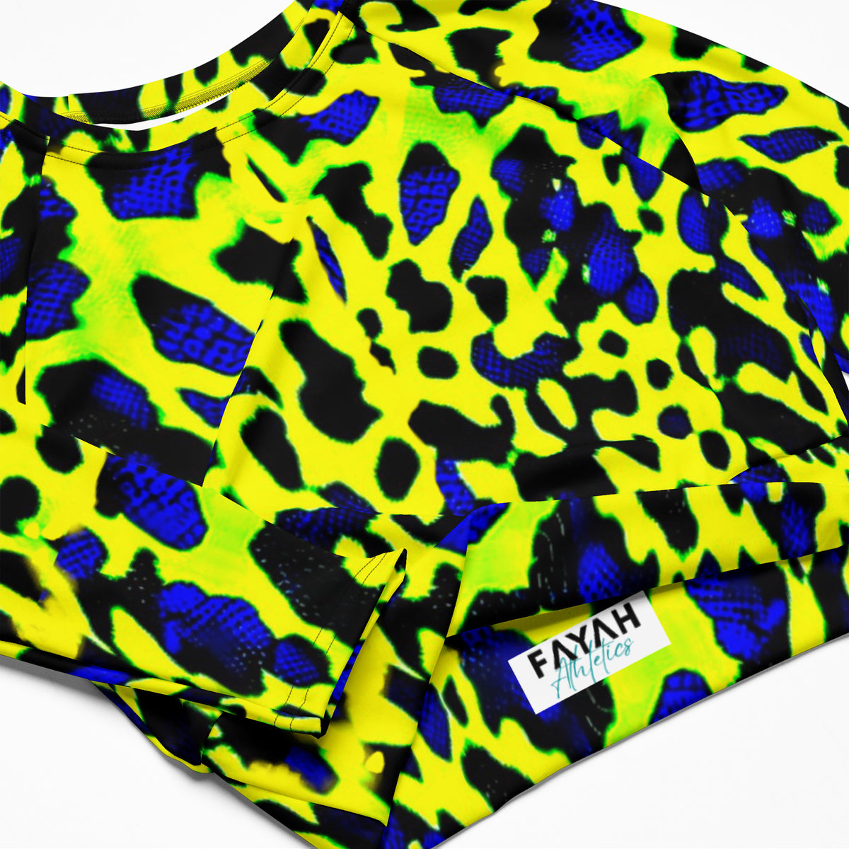 Wild Story long-sleeve crop